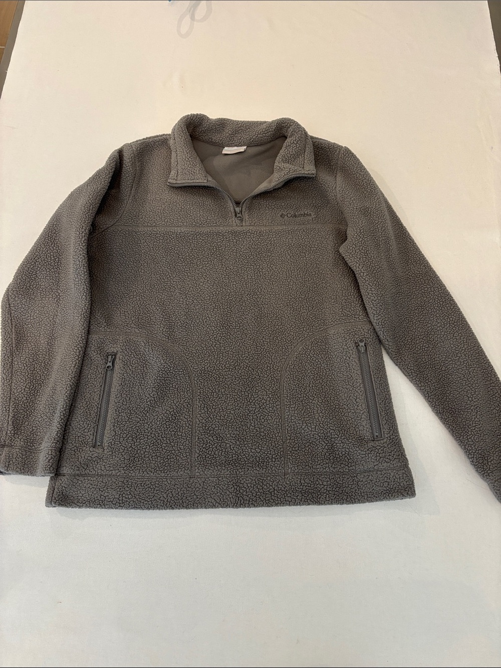 Columbia Women’s Gray Quarter-Zip Sherpa Fleece Pullover. Small